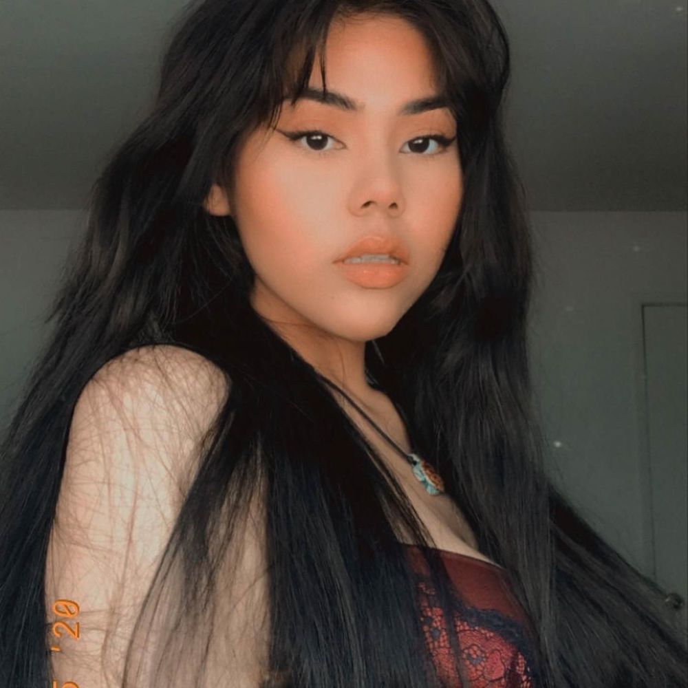 Meet your Posher, Erianna
